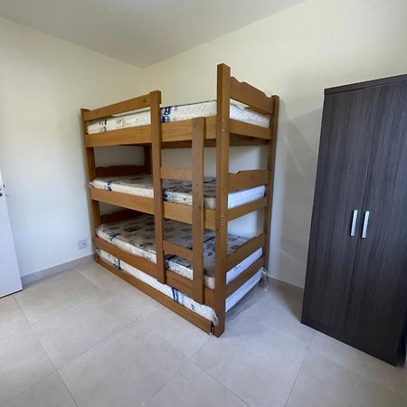 Apartamento Pratico A 850 Metros Da Praia Da Martim De Sa คารากัวตาตูบา ภายนอก รูปภาพ