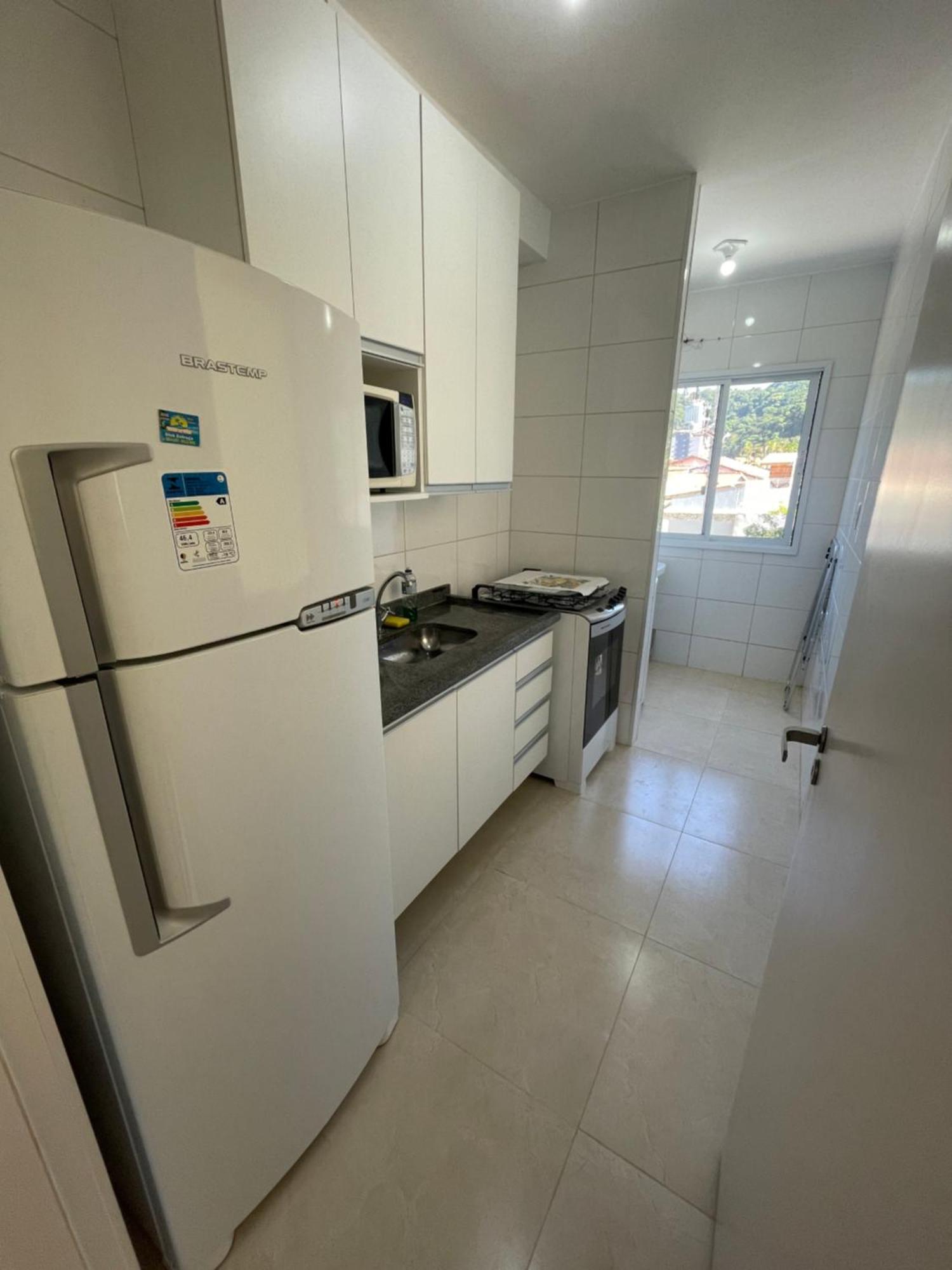Apartamento Pratico A 850 Metros Da Praia Da Martim De Sa คารากัวตาตูบา ภายนอก รูปภาพ